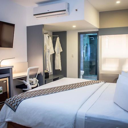 Best Western Plus Hotel Stofella Guatemala City Exterior photo