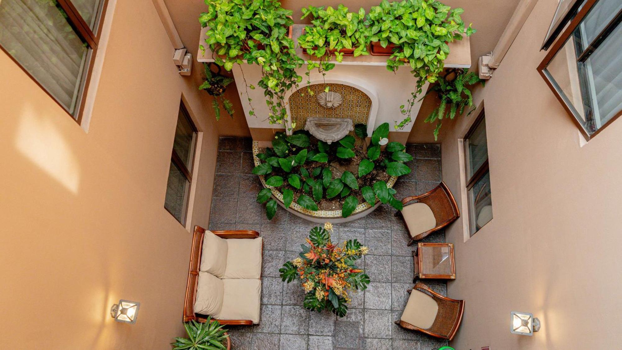 Best Western Plus Hotel Stofella Guatemala City Exterior photo