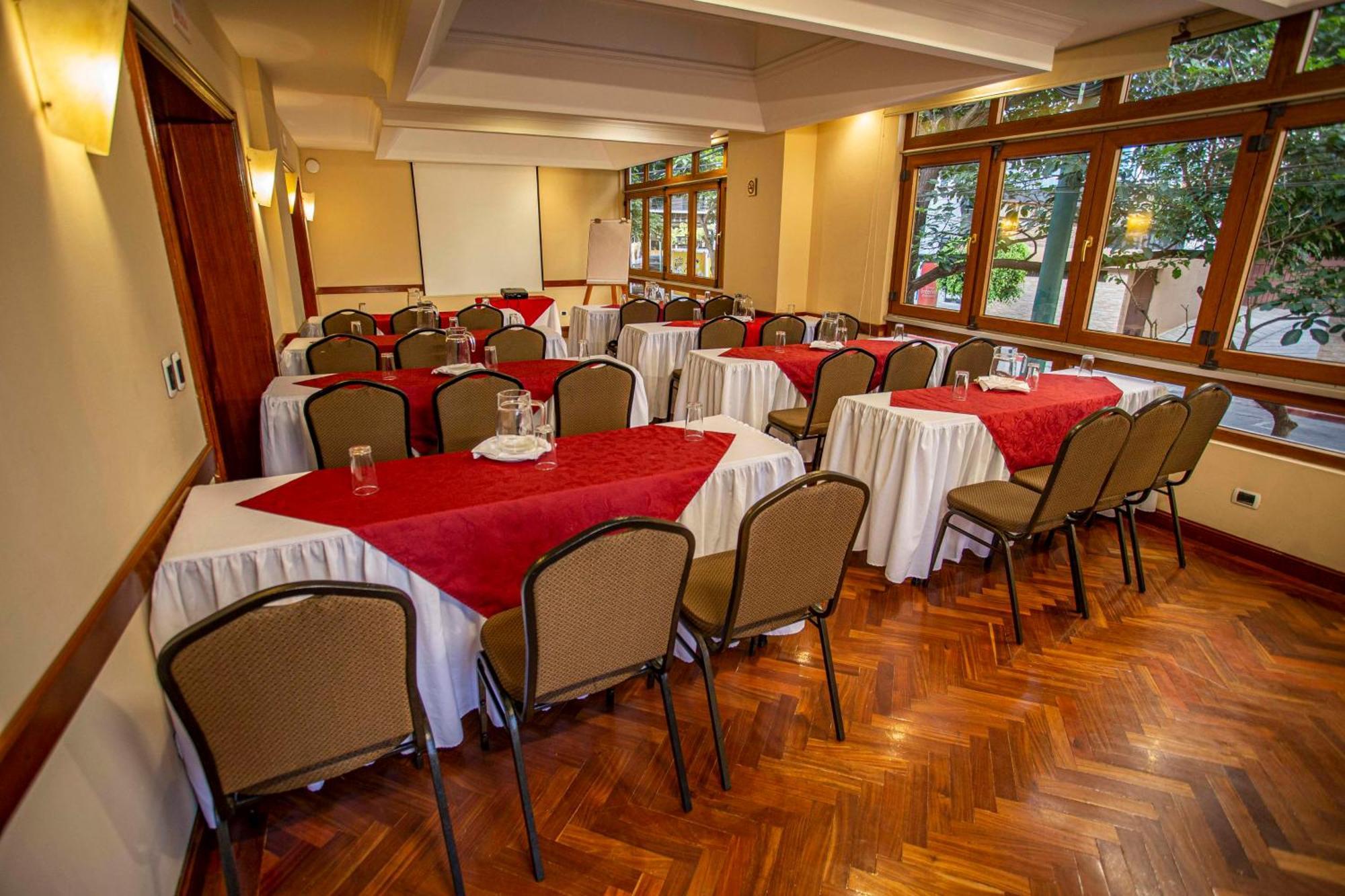 Best Western Plus Hotel Stofella Guatemala City Exterior photo