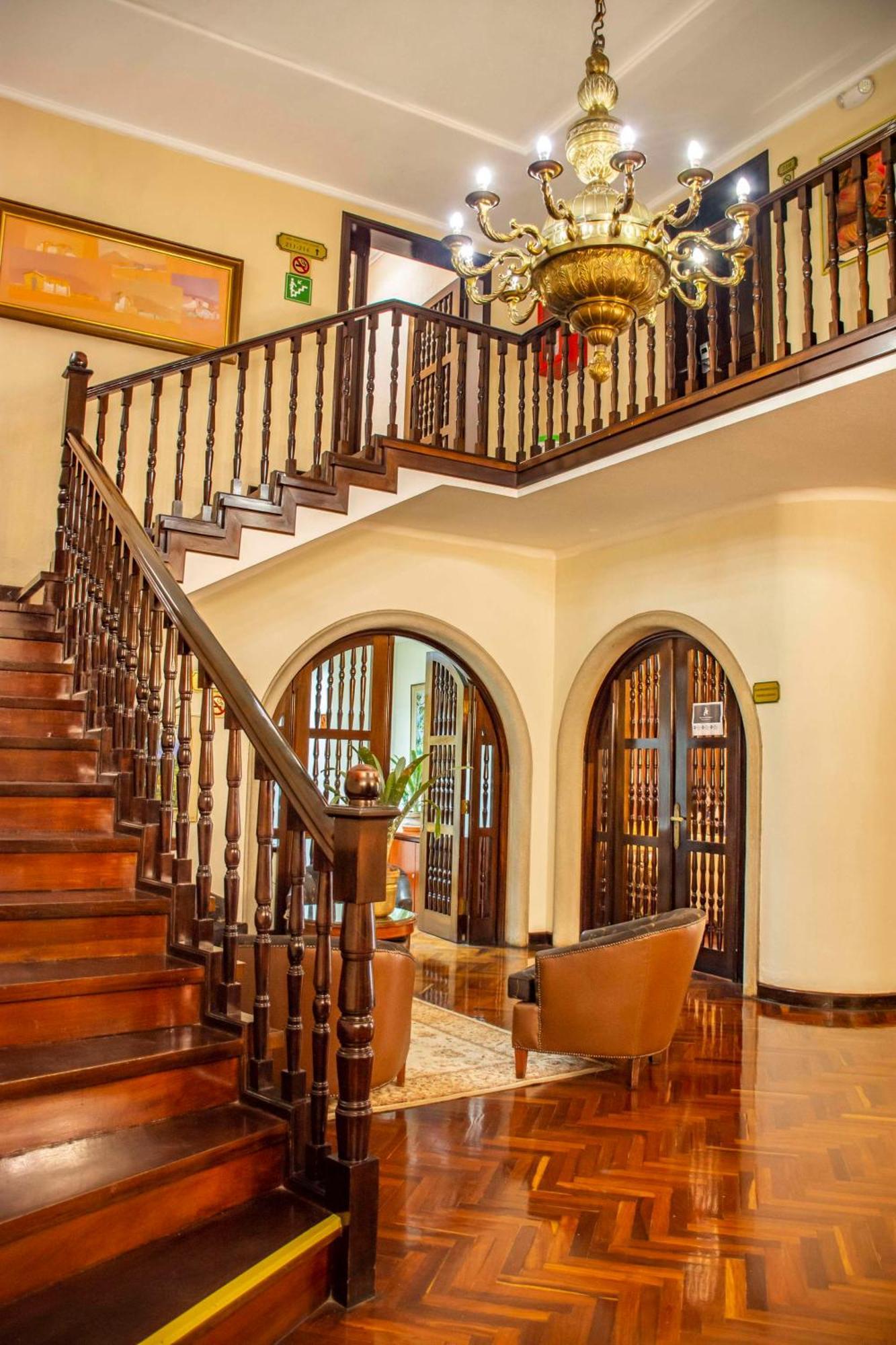 Best Western Plus Hotel Stofella Guatemala City Exterior photo